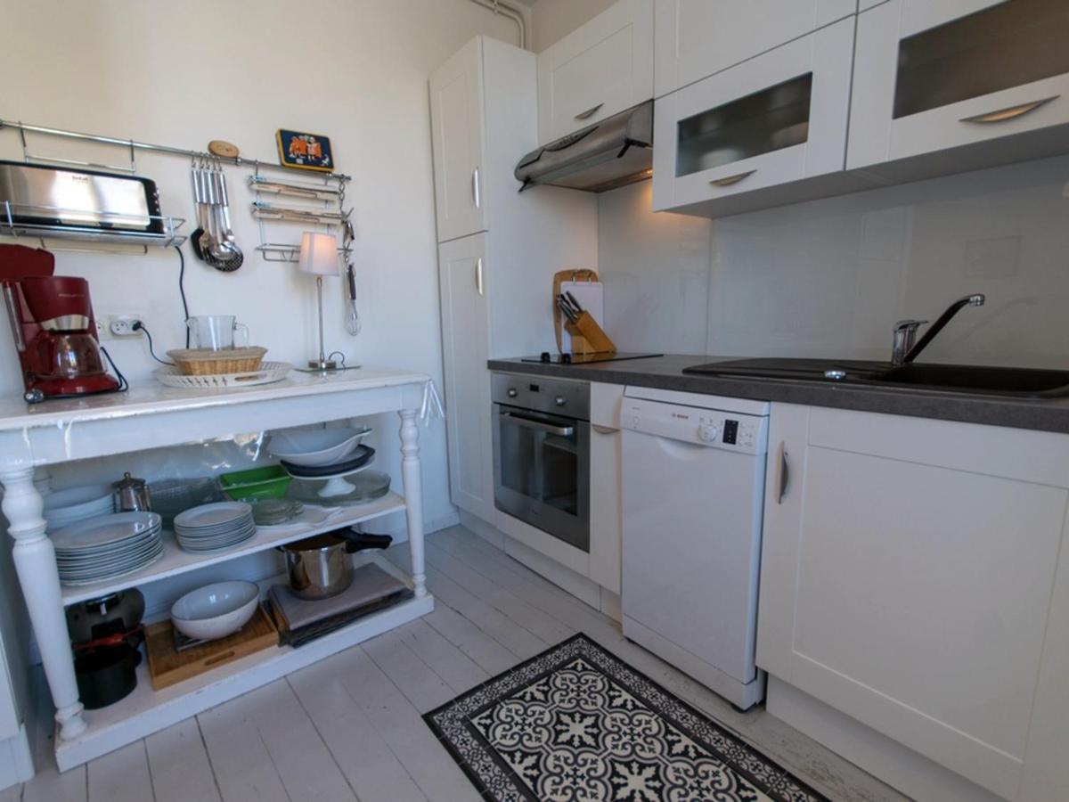 Appartement Renove Avec Vue Sur Mer Au Palais - Fr-1-418-80 Exterior foto